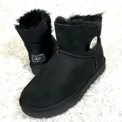 値下げ⭐︎【新品未使用】UGG ムートンブーツ　ガーネット 2025年最新】ugg ムートンブーツ 中古の人気アイテム - メルカリ