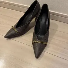美品 CHARLES & KEITH パンプス ブラウン 36のサムネイル
