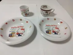 ハローキティ 陶器製プレート ，マグカップ，湯呑み　四点セット　バラ売り不可