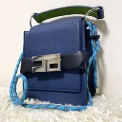 美品✨ PAMEO POSE ジョジョの奇妙な冒険 ショルダーバッグのサムネイル