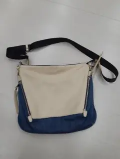 box21　ショルダーバッグ