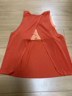 adidas バックオープンタンクトップ オレンジ