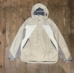 HELLY HANSEN ヘリーハンセン マウンテンパーカー　スノージャケット