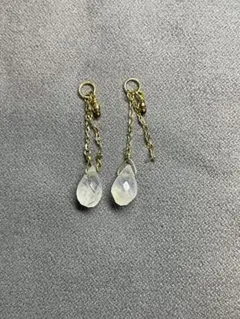 未使用 agete ピアスチャーム クォーツ、白蝶貝、グレームーンストーン Amazon | [アガット] agete 【 K10ピアスチャーム