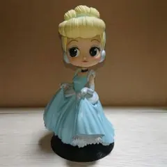 シンデレラ　Qposket　キューポスケット　ディズニー　フィギュア