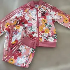 adidas フラワープリント ジャージセット 90