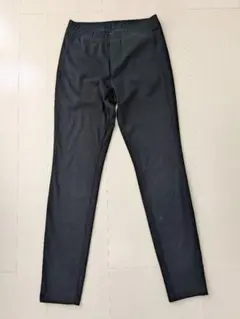 美品　ユニクロ　スキニー　パンツ　ストレッチ
