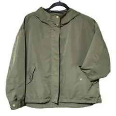 マウンテンパーカー カーキ M フード 軽量 春秋 アウター