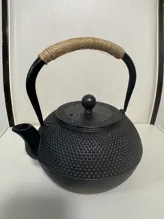 Item thumbnail for item 69b04ee4-2e7c-452a-adf6-40c3cfe7d94e