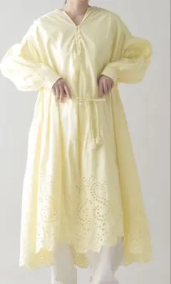 Item thumbnail for item 58ddd3ea-0d45-4aab-8d39-c4215e709c1a