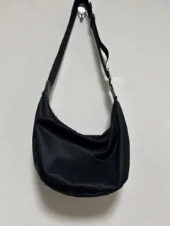 russet 【撥水加工】ナイロンラウンドショルダーバッグ