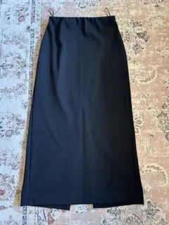 UNIQLO ブラックタイトスカート