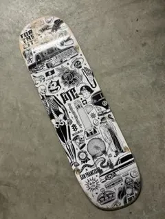 スケートボード　スケボー　FTC × Mike Giant　デッキ　8.5
