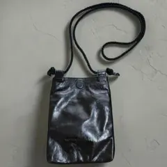 美品★tacco rabokigoshi レザー サコッシュ ミニショルダー 黒のサムネイル