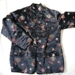 黒の刺繍チャイナジャケット