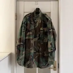 軍物ショップで購入した、ミリタリージャケット コットン混紡。防火防水防寒で最強！