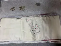 白地 小紋 着物 梅の花柄