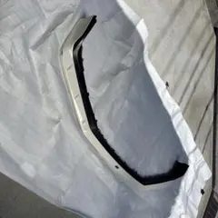 フロントバンパーリップ ホワイト ブラックのサムネイル