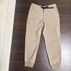 GUベージュ ジョガーパンツ