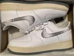 NIKE AIR FORCE 1 '07 LX US12 30cm
