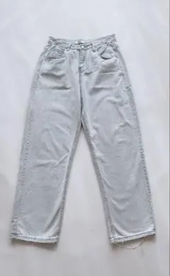 お値下げ！ライトブルー ワイドレッグデニム　ウェストフック付き