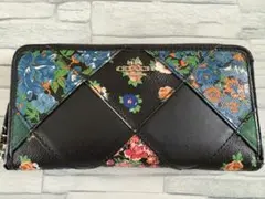 COACH♡花柄♡長財布♡
