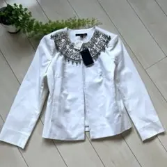 【HIAND】ハイアンド 箔ジャガードノーカラージャケット アイボリー花柄韓国産 HIAND】ハイアンド 箔ジャガードノーカラージャケット アイボリー花柄