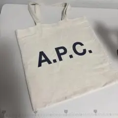 A.P.C. ロゴ トートバッグ アイボリーのサムネイル
