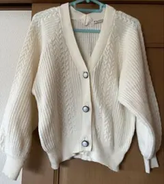 アクシーズファム　カーディガン　白