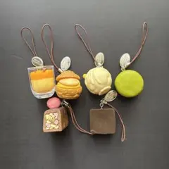 ピエール・エルメ　スイーツストラップ　コレクションミニチュア ストラップ セット
