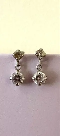 4℃ ピアス　両耳用