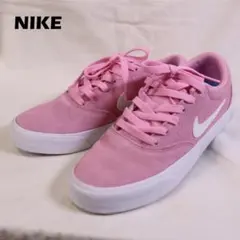 NIKE✨ナイキ　ピンク　スウェード　サイズ２３，５ｃｍ　スニーカーのサムネイル