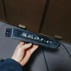 ヴェゼルのフォグランプ右のサムネイル
