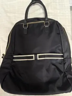 トッコクローゼットブラックリュックのサムネイル