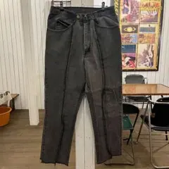 Item thumbnail for item 0a8d3868-2192-41ce-9c7b-69e2d5a8f300