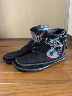 Item thumbnail for item 08485866-65d0-4bce-b2cc-80004a16a14f