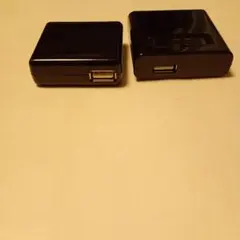AC充電器　USBポート１口タイプ　5W ２個　エレコム社、オズマ社