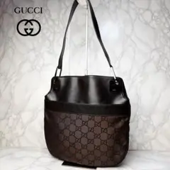 051 極美品 GUCCI ショルダーバッグ 斜めがけ GG柄 ku7