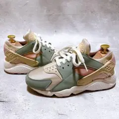 定価（税込） 15,400円 Nike Air Huarache 23cm