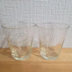 Item thumbnail for item f6ccca6f-16b3-494e-99a5-e1d73e707216