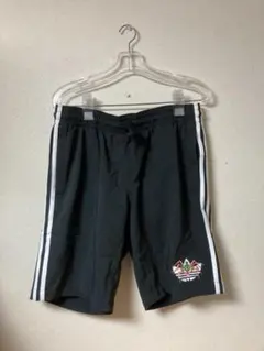セール　新品　adidas アディダス ハーフパンツ　限定品　希少