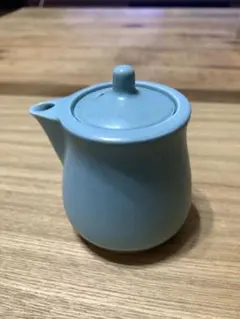 水色 陶器 醤油さし 蓋付き