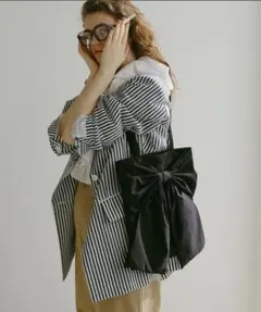 【人気/美品/WEB完売品】EFOLEビッグリボントートバッグ　ブラック