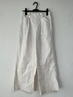 GU　フロントボタンワイドパンツ