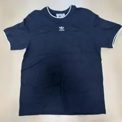 adidas Tシャツのサムネイル