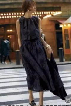 セオリーリュクス　アイレット【未使用】セオリー　アイレット♡アイレットスカート セオリーリュクス☆完売パネルアイレットスカート38美品5.9万