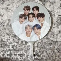 BTS グッズ まとめ売り トレカ うちわ 公式 BTS グッズ まとめ売り トレカ うちわ 公式