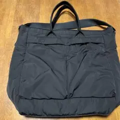 ユニクロ　2WAYユーティリティバッグ