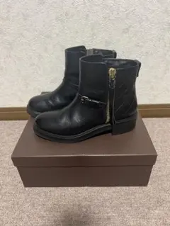 Item thumbnail for item b3cfefa8-1b6b-4002-aa07-b6fd70ea5aef