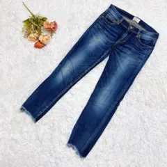 ★Ungrid★アングリッド 完売品 フレイドヘムストスリ デニムジーンズ【M】